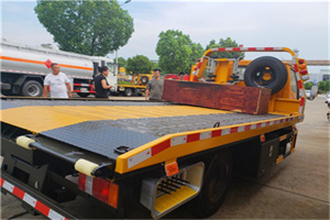 玉门附近拖车电话号码服务