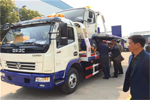 玉门汽车道路救援拖车价格